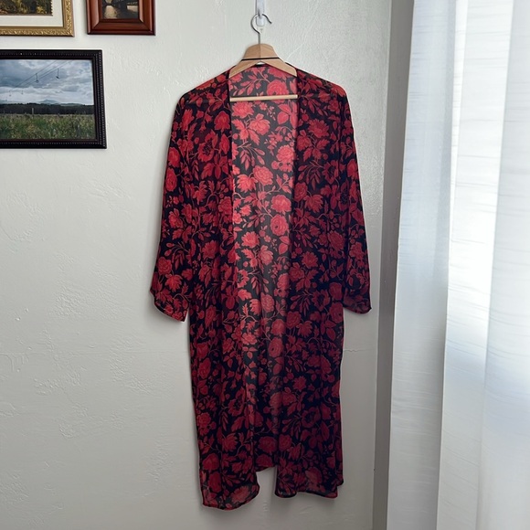 Lucky Brand Floral Duster Kimono - Black and Red - Picture 2 of 8